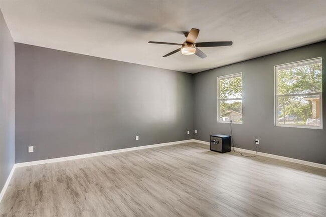 Photo - 3007 Matador Dr Townhome