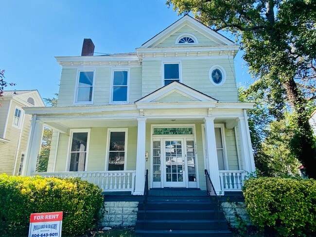 Photo - Gorgeous 3 bdrm/2.5 bath newly renovated h...