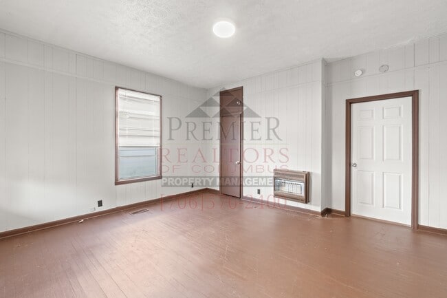 Photo - 108 Comer St