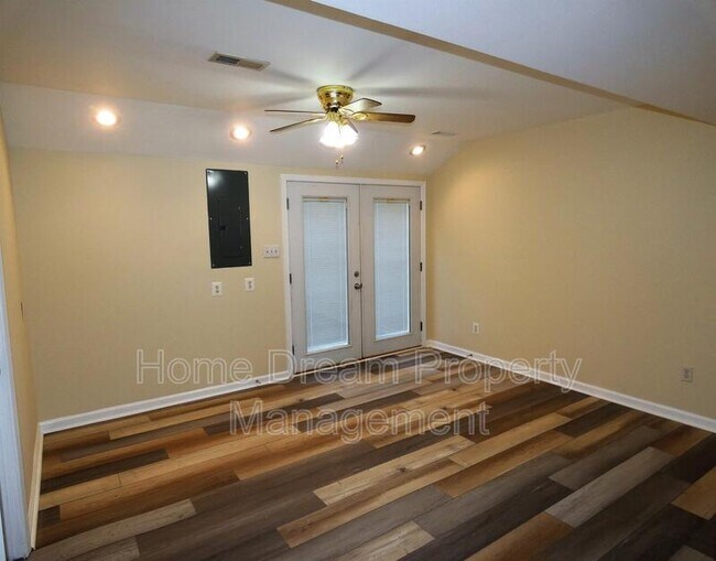 Photo - 10600 Redbird Ln