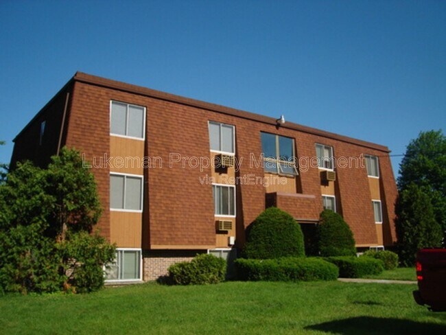 Photo - 13024 N Boulevard St Unit 4