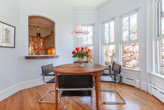 Photo - 495 Columbus Ave Unidad 2