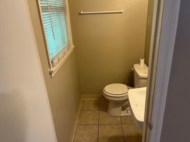 Photo - 1837 Westridge Blvd