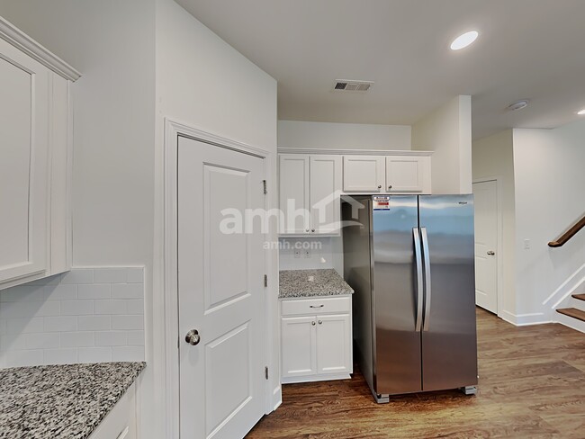 Photo - 5067 Trailwater Dr