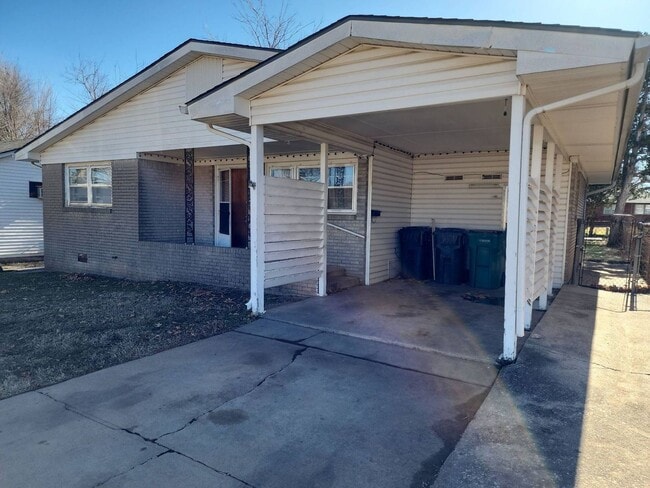 Photo - 2 Bed 1.5 Bath in OKC!