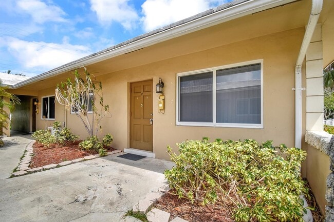 Photo - 4751 NE 21st Ter