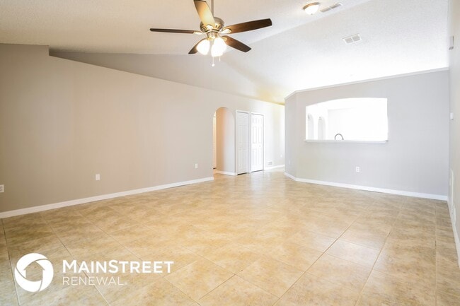 Photo - 2079 De Carlo Ave