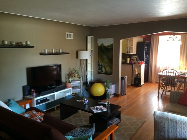 LIVING ROOM - 4910 Fenton St