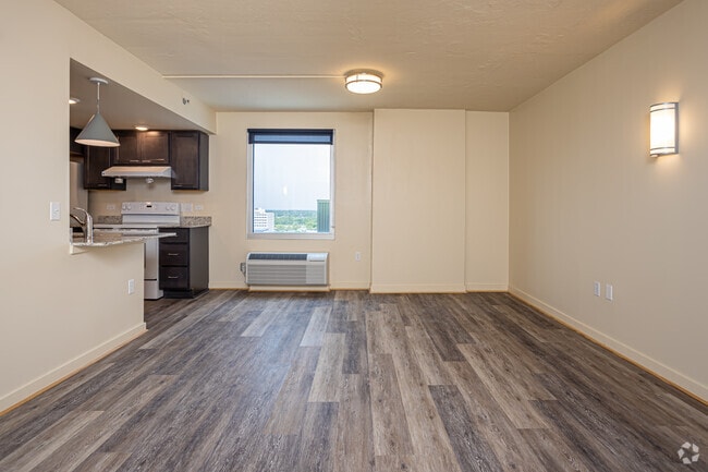 1BR, 1BA - Regular