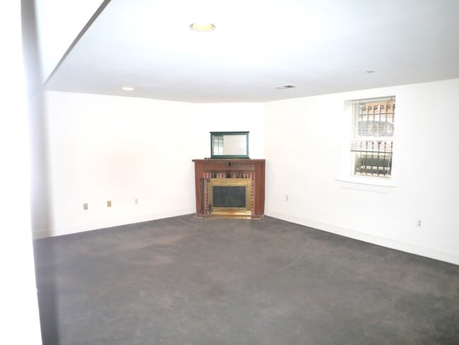Living/Dining fireplace - 1743 18th St NW Unit B