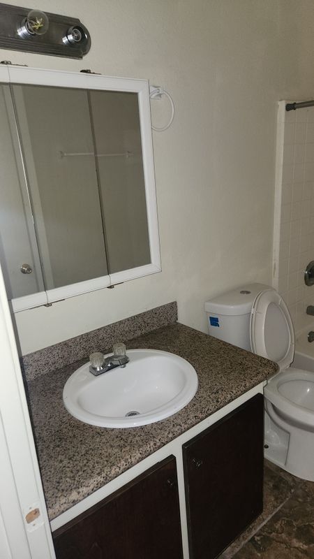 1908 N 32nd St Unidad 103