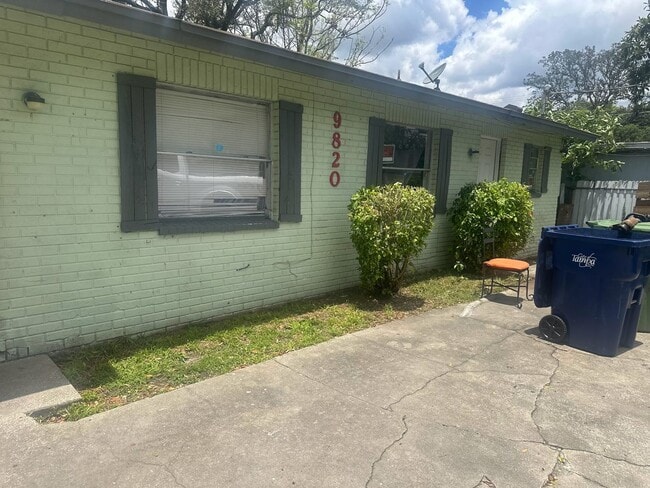 Photo - 2-Bedroom, 1-Bathroom Duplex in Tampa (MOV...