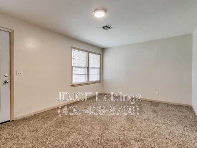 Photo - 901 Stansell Dr