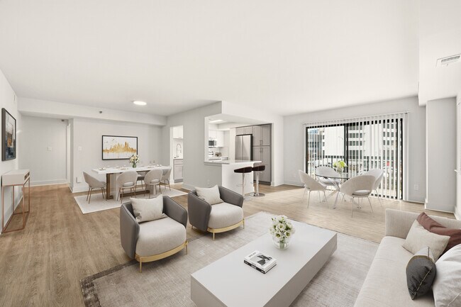 Photo - Cortland on South Eads