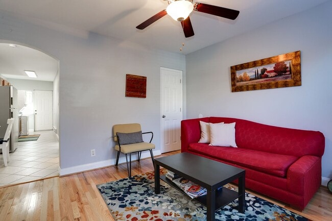 Open living room - 1719 H St NE Unit 1