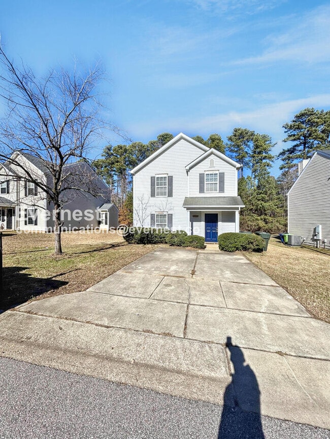 Building Photo - 941 Ujamaa Dr