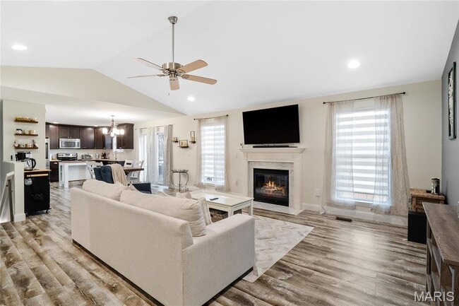 Photo - 2617 Lauren Lake Dr