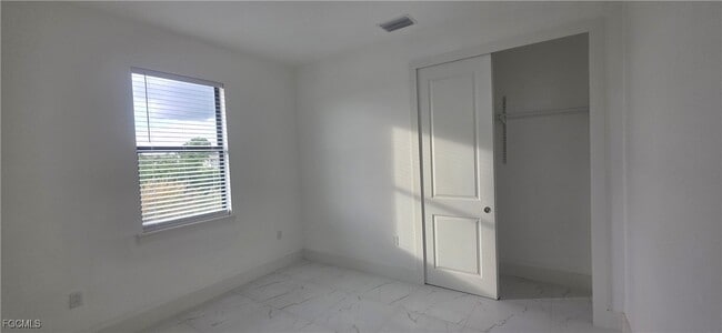 Photo - 925 Chenault St