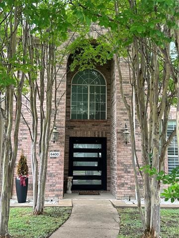 Photo - 6400 Sidney Ln