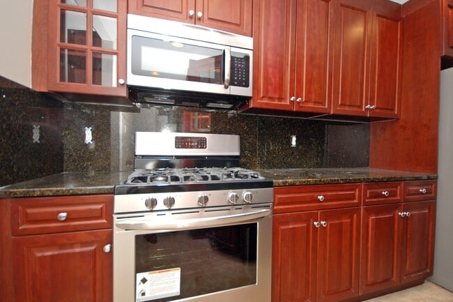 Photo - 56 Chelsea Way