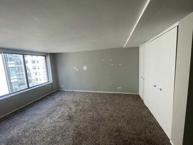 Photo - 233 E Erie St Unit 1902