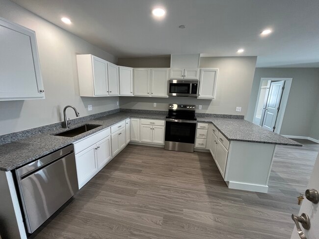 Heritage Hillside Apartments