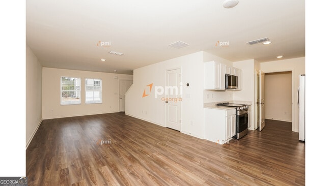 Photo - 182 Kinsale Dr