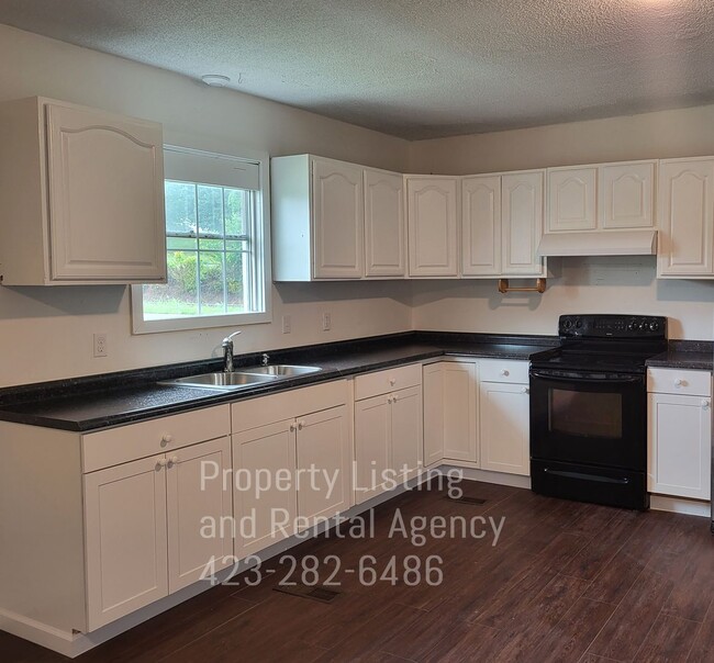 Photo - Vance Tank Road Unit 1386 VTR