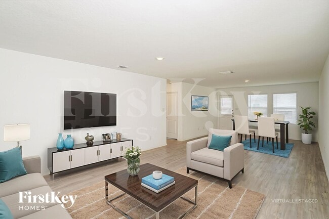 Photo - 2418 Double Oak Dr