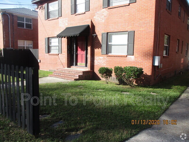 Building Photo - 3343 Post St Unit 4 Rental