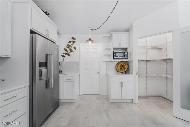 Photo - 1833 N Bahama Ave