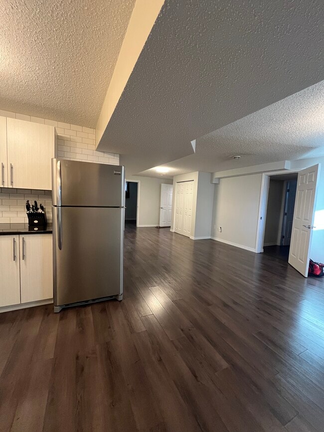 Photo - 8608 Connors Rd NW