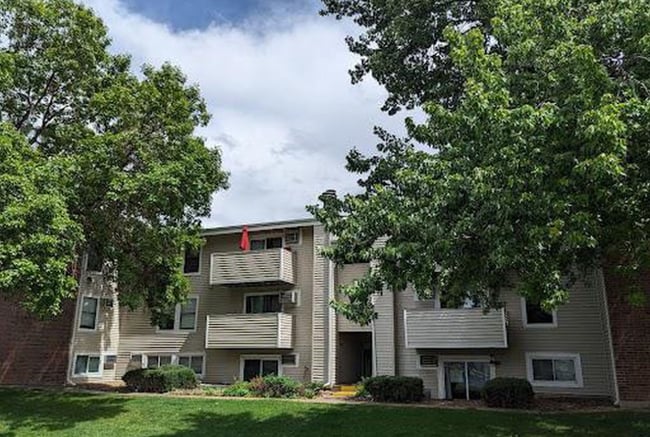 Photo - 10150 E Virginia Ave Unidad 4-202