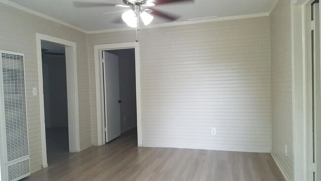 Photo - 3604 N Terry St