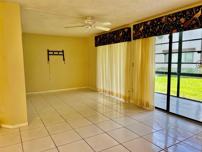 Photo - 9718 S Belfort Cir Unit 108