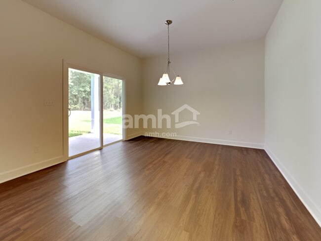 Photo - 567 Tumbled Stone Way