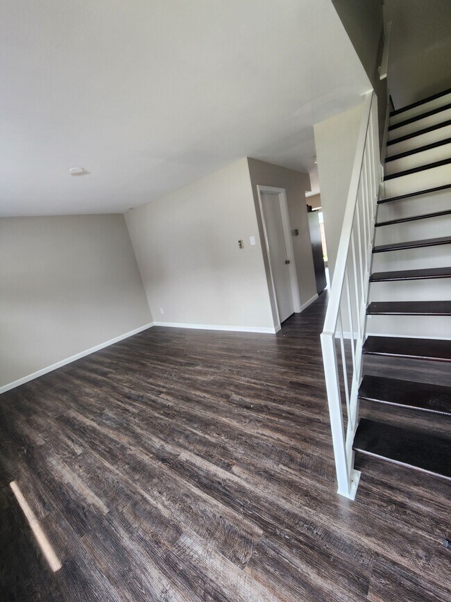 all new paint and flooring throughout - 7572 Hazelcrest Dr Unit 7572