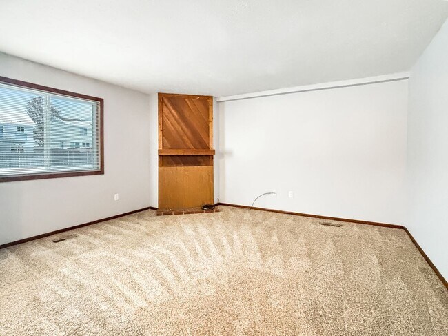 Photo - 4613 Stauffer Ave SE