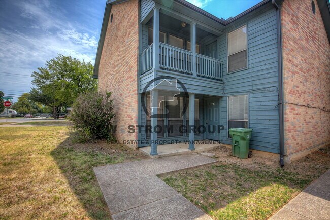 Photo - 803 Treadwell Ct