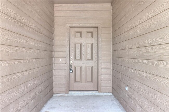 Photo - 3913 Jayden Dr