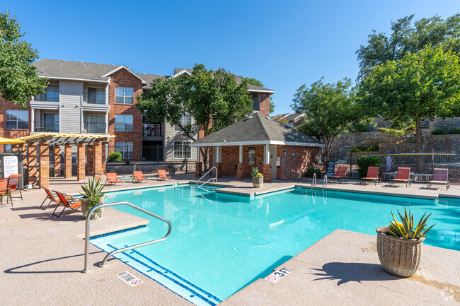 Building Photo - Shadow Ridge Apartment Homes