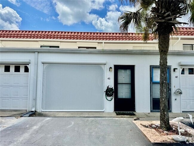 Building Photo - 3700 S Ocean Shore Blvd Rental