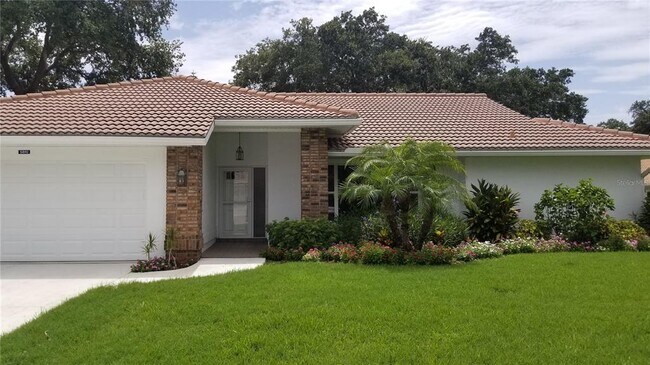 Photo - 5810 Garden Lakes Majestic