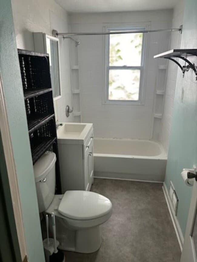 Photo - 3071 S Wentworth Ave Unidad Lower