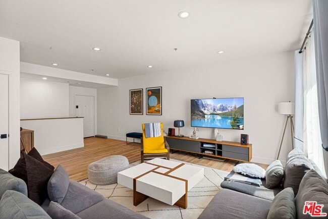 Building Photo - 6020 S Seabluff Dr Unit 414 Rental