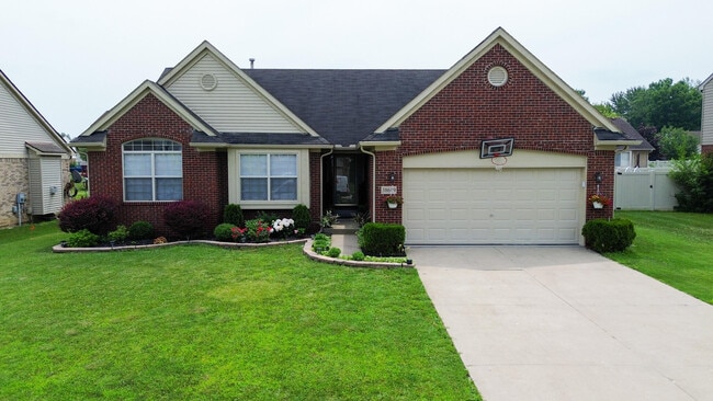 Building Photo - 38619 Watson Cir