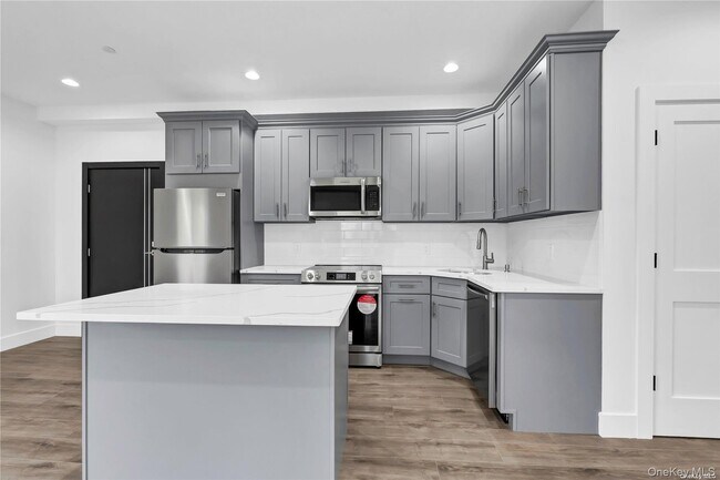 Photo - 533 Greenwich St Unidad 1D