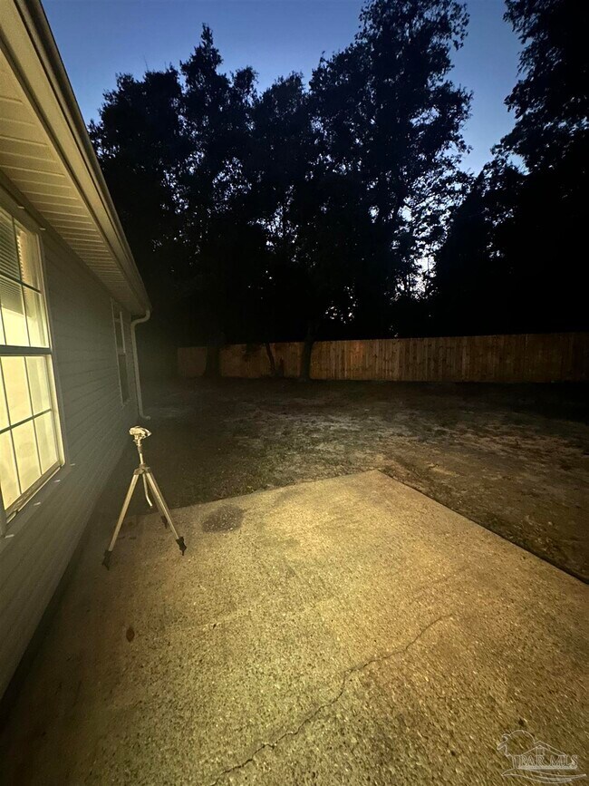 Photo - 808 Wickwood Cir