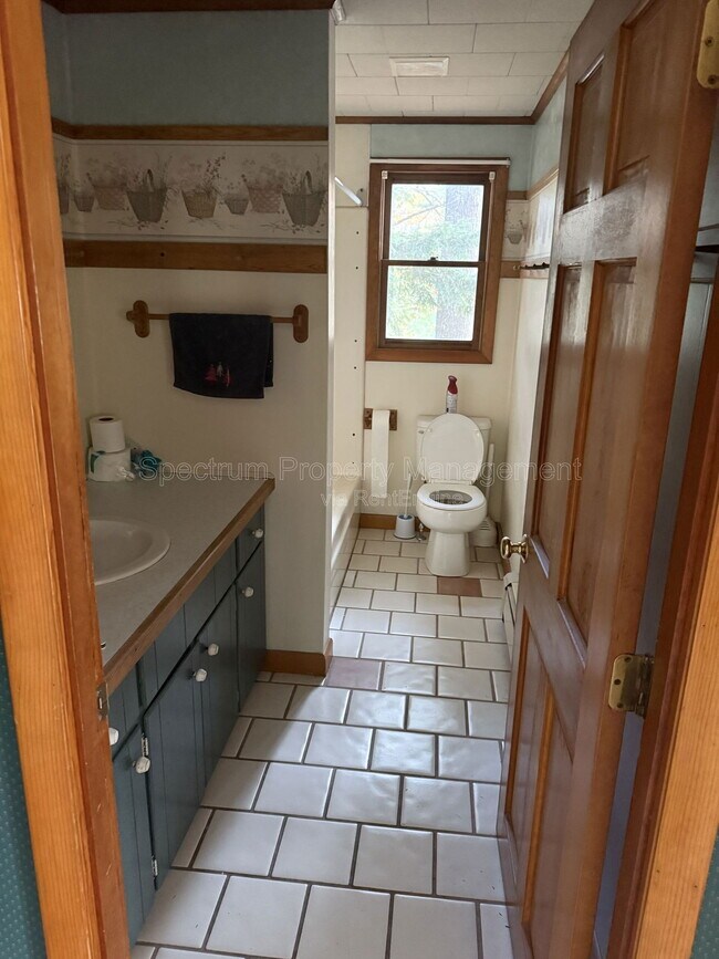 Photo - 108 Pinewoods Trail