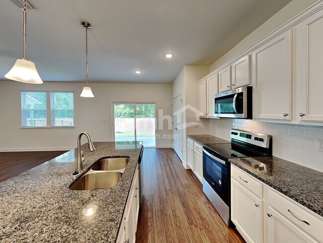 Photo - 1172 Tan Tara Trail